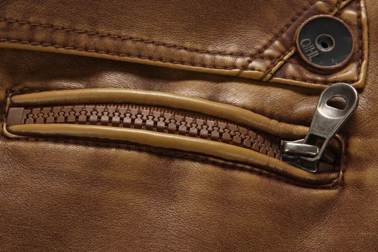 New Korean Version Stylish Leather Jacket For Men Trendy Versatile Stand Collar Coat Casual Autumn Fleece Keep Warm Men's Coat - Image 12